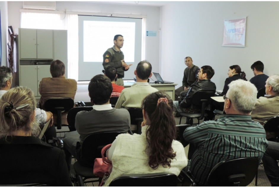 SHRBS Garibaldi promove encontro com Comandante da Brigada Militar