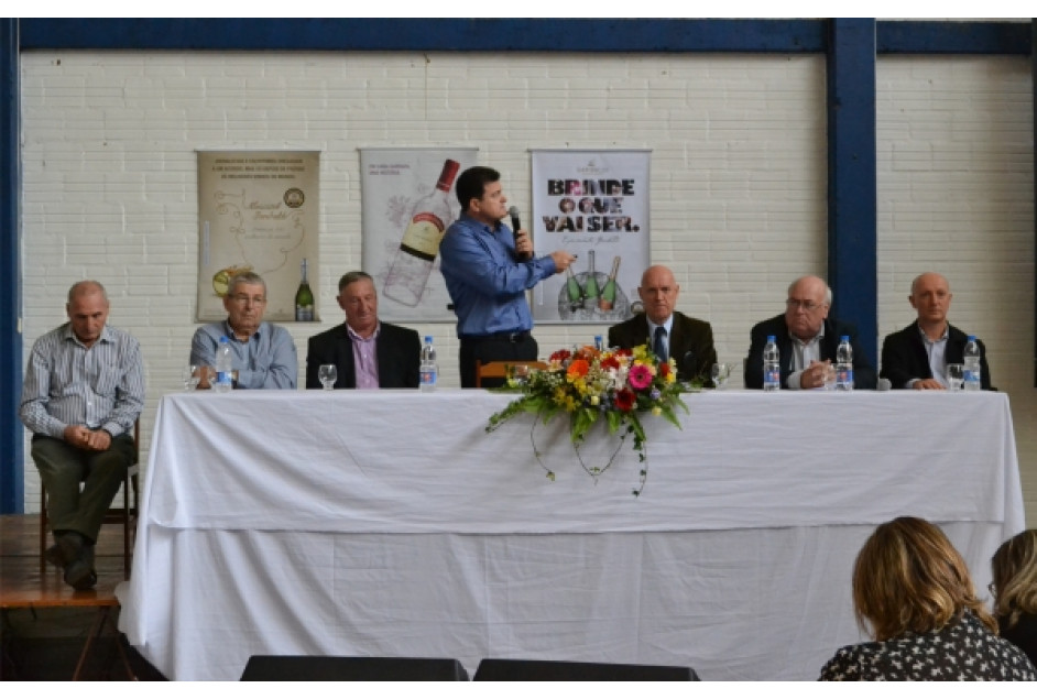Cooperativa Vinícola Garibaldi apresenta balanço social aos seus associados