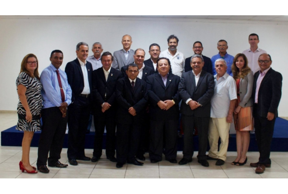 Leonir Nicaretta eleito vice-presidente da COMICRO