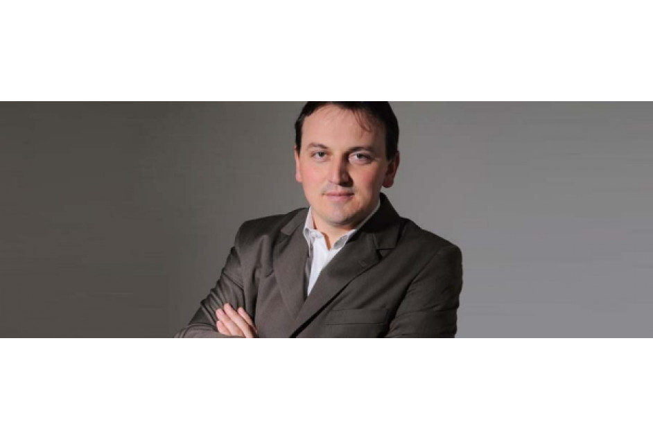 Padre Ezequiel apresenta Palestra show "Cuidar da família" em Garibaldi