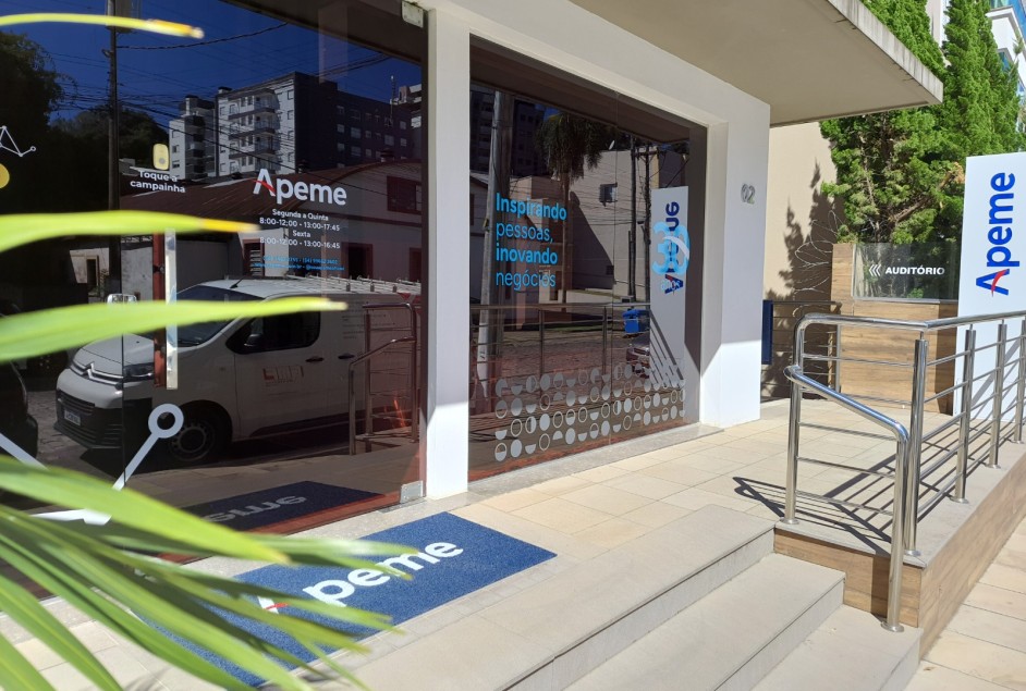 Apeme ultrapassa 5 mil atendimentos em 2025 e reforça papel no fortalecimento empresarial de Garibaldi