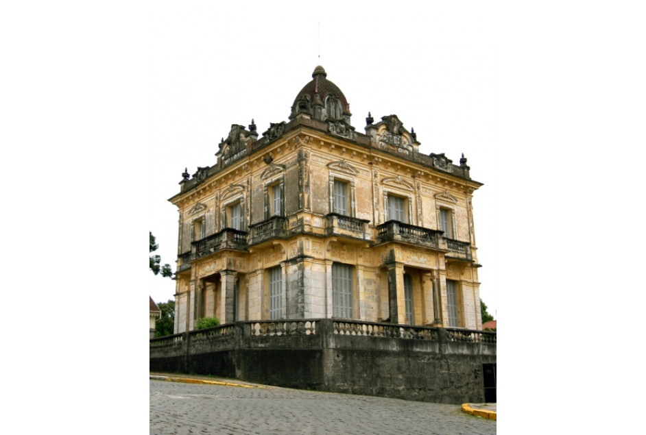 Roteiro “Passadas – A arquitetura do olhar” traz história e cultura ao município