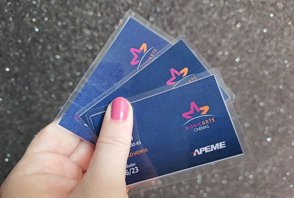 Ingressos pro cinema com 50% de desconto? Associado Apeme tem!