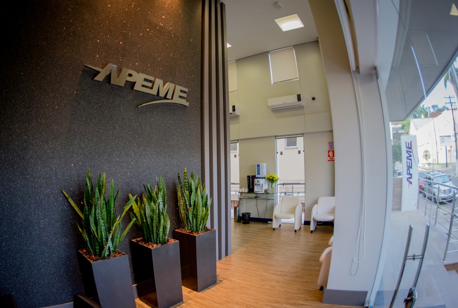 Apeme completa 27 anos com a marca de 980 associados