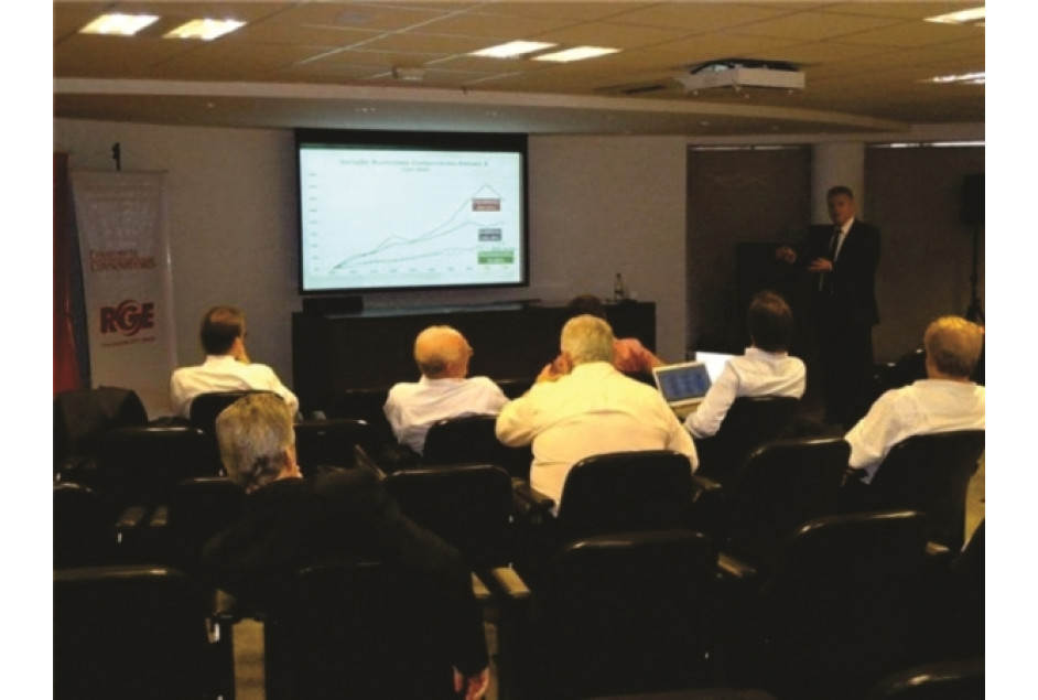 Diretor da APEME participa de reunião do Conselho da RGE