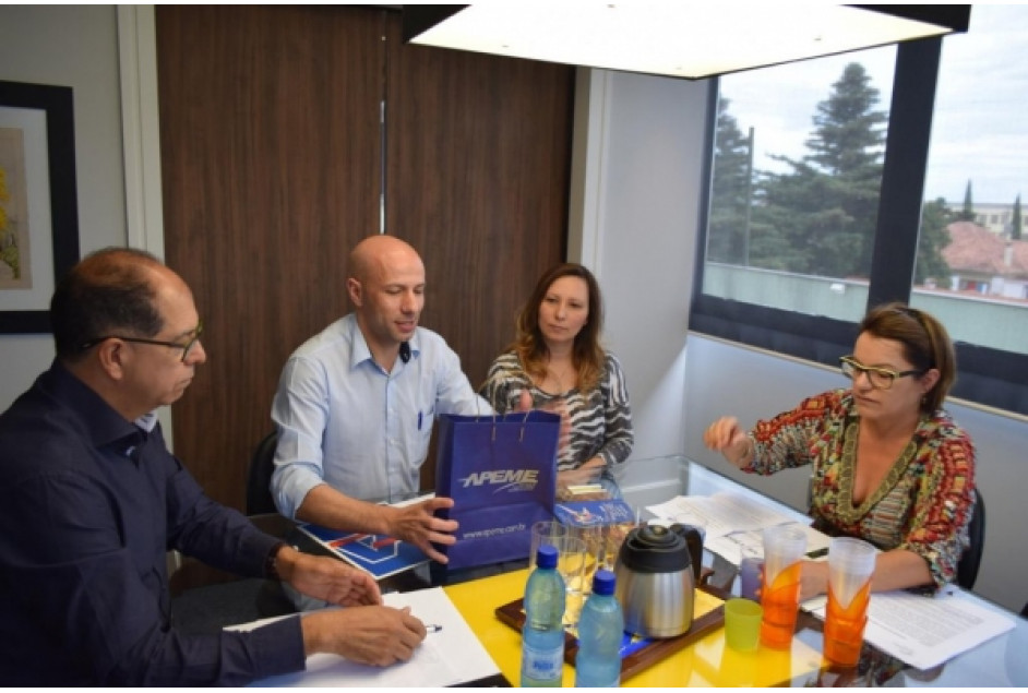 SEC-BG cria cláusulas de trabalho para 1ª Noite Branca de Garibaldi