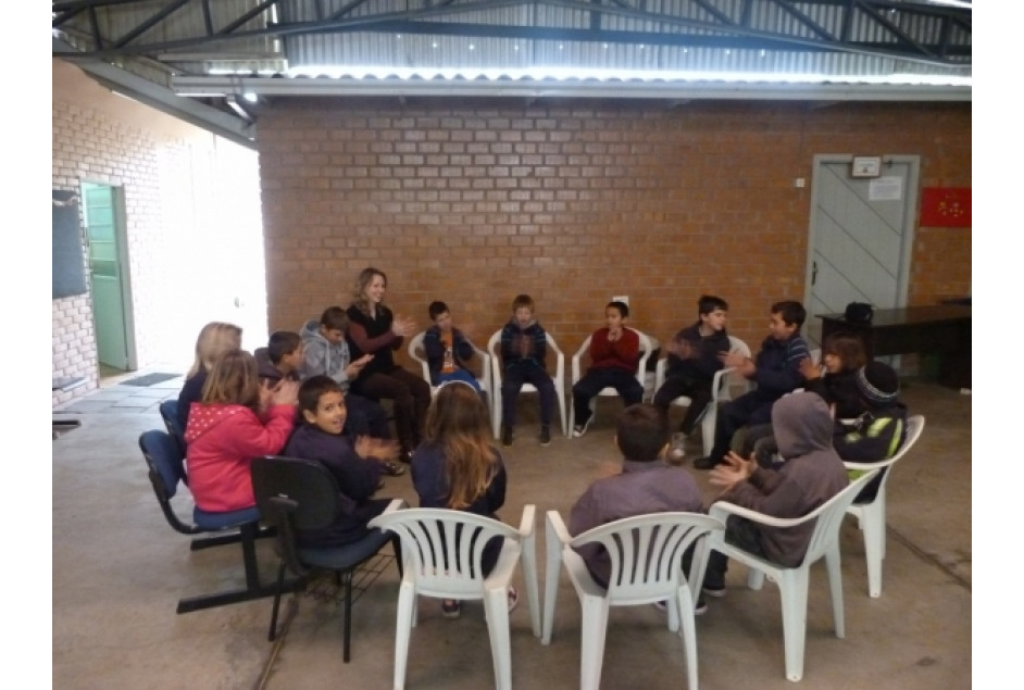  APEME inicia Projeto "Crescendo com a Música"