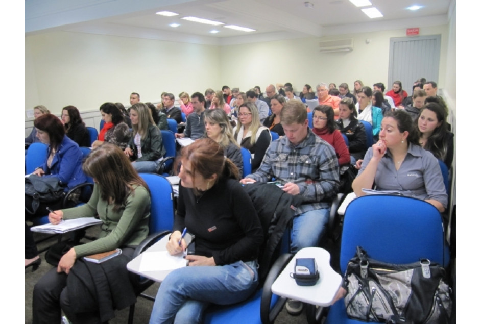 Fluxo e Treinofisc firmam parceria para realização de cursos voltados ao cenário contábil em empresas